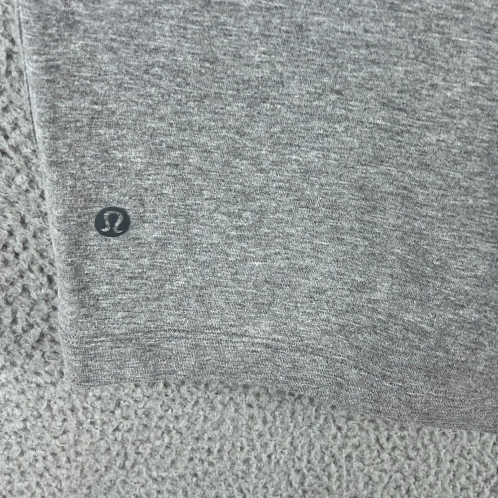 Lululemon Connector Shorts Mens M  9" Inseam Heather Grey Drawstring Gym LM7A65S - Picture 6 of 9